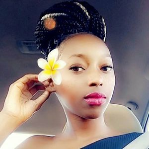 Meet your Posher, Keshia